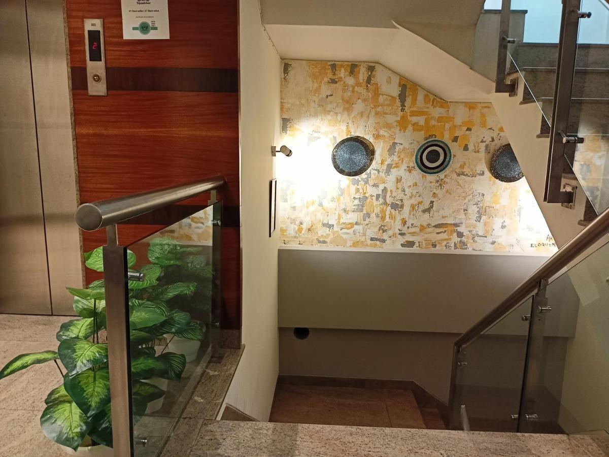 Cosy Grand, Chanakyapuri By The Cosy Hotels Nueva Delhi Exterior foto