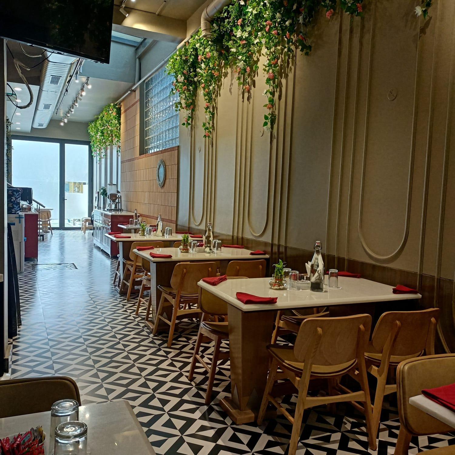 Cosy Grand, Chanakyapuri By The Cosy Hotels Nueva Delhi Exterior foto