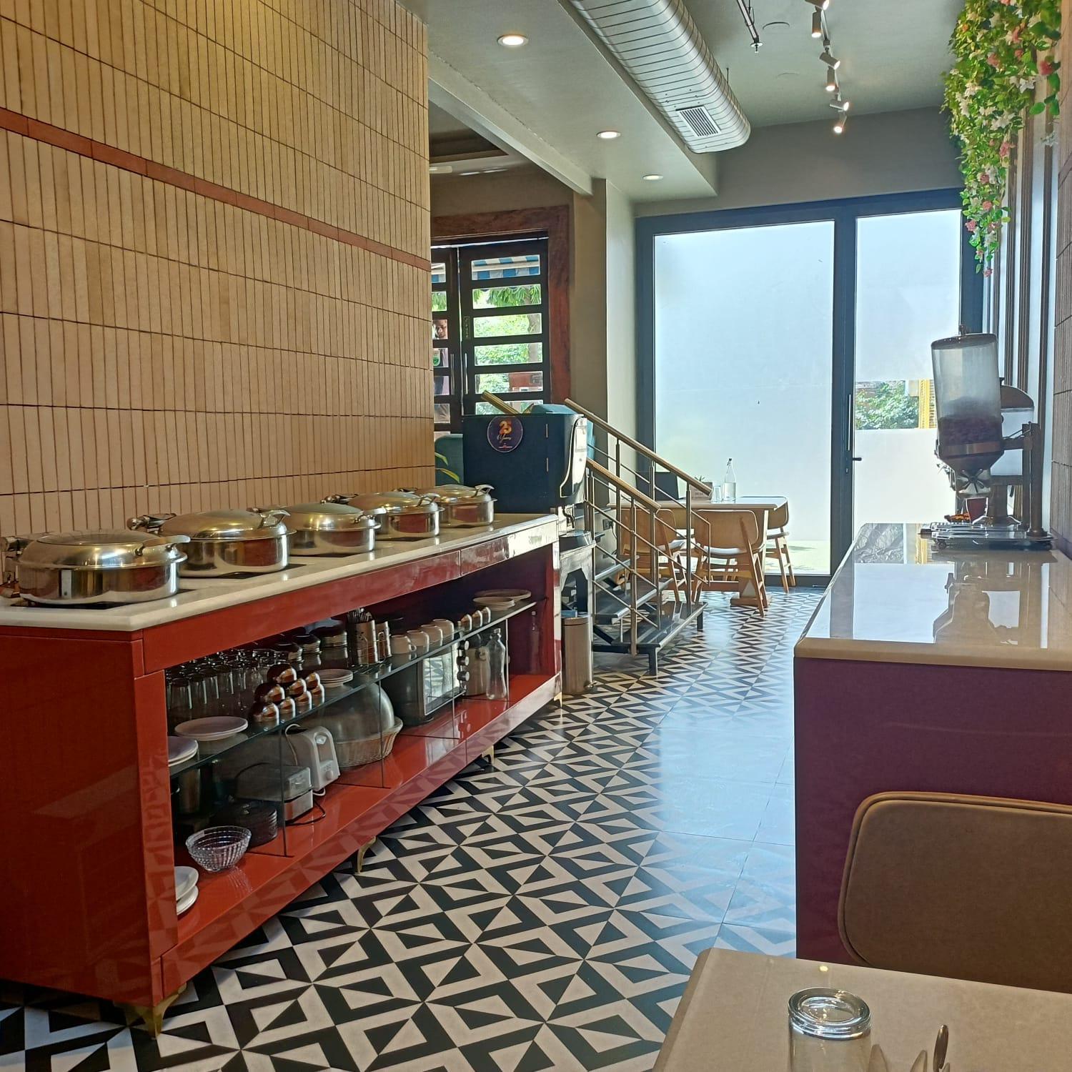 Cosy Grand, Chanakyapuri By The Cosy Hotels Nueva Delhi Exterior foto