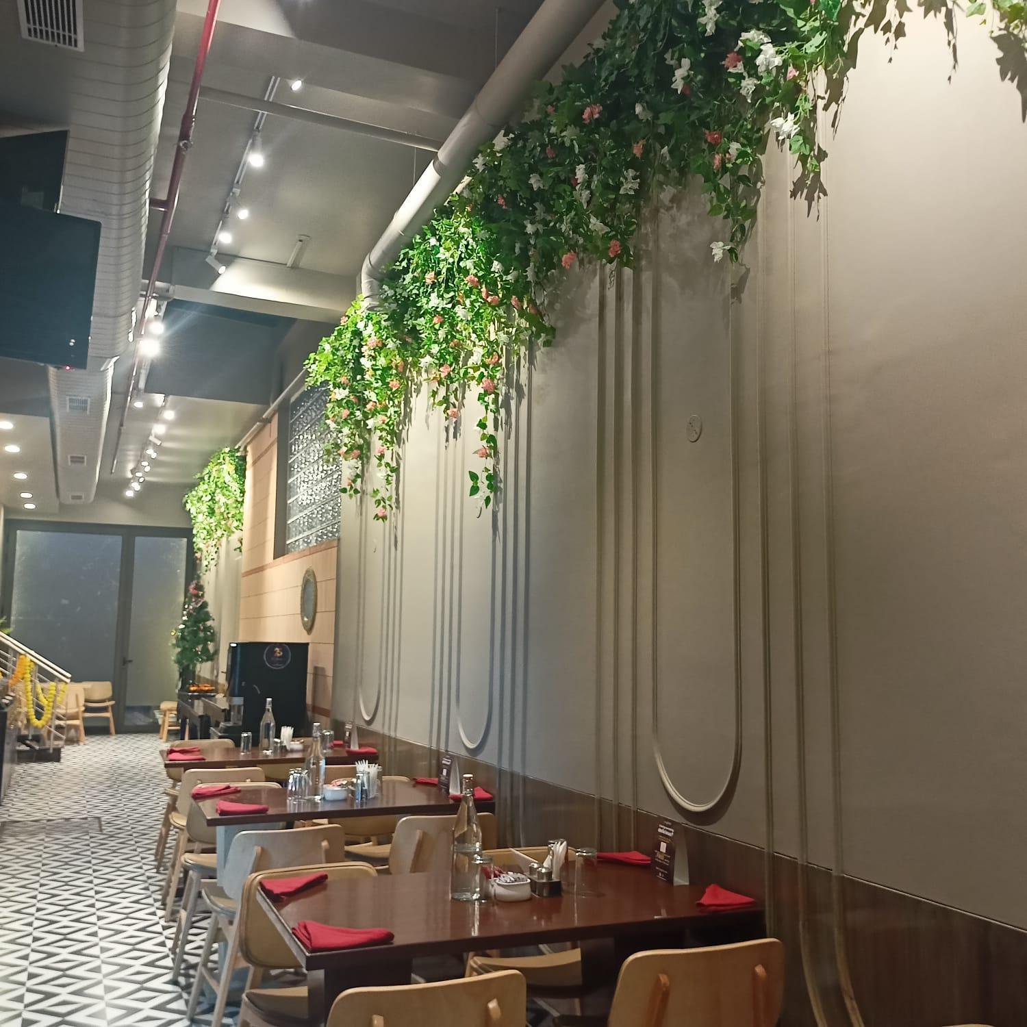 Cosy Grand, Chanakyapuri By The Cosy Hotels Nueva Delhi Exterior foto