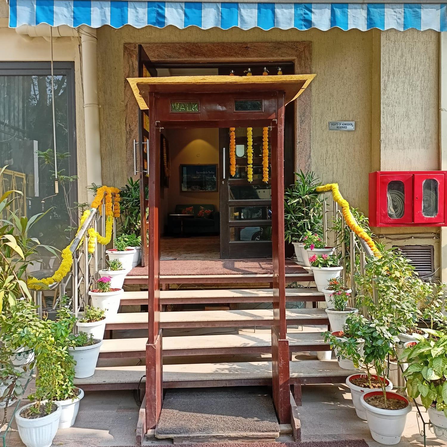 Cosy Grand, Chanakyapuri By The Cosy Hotels Nueva Delhi Exterior foto