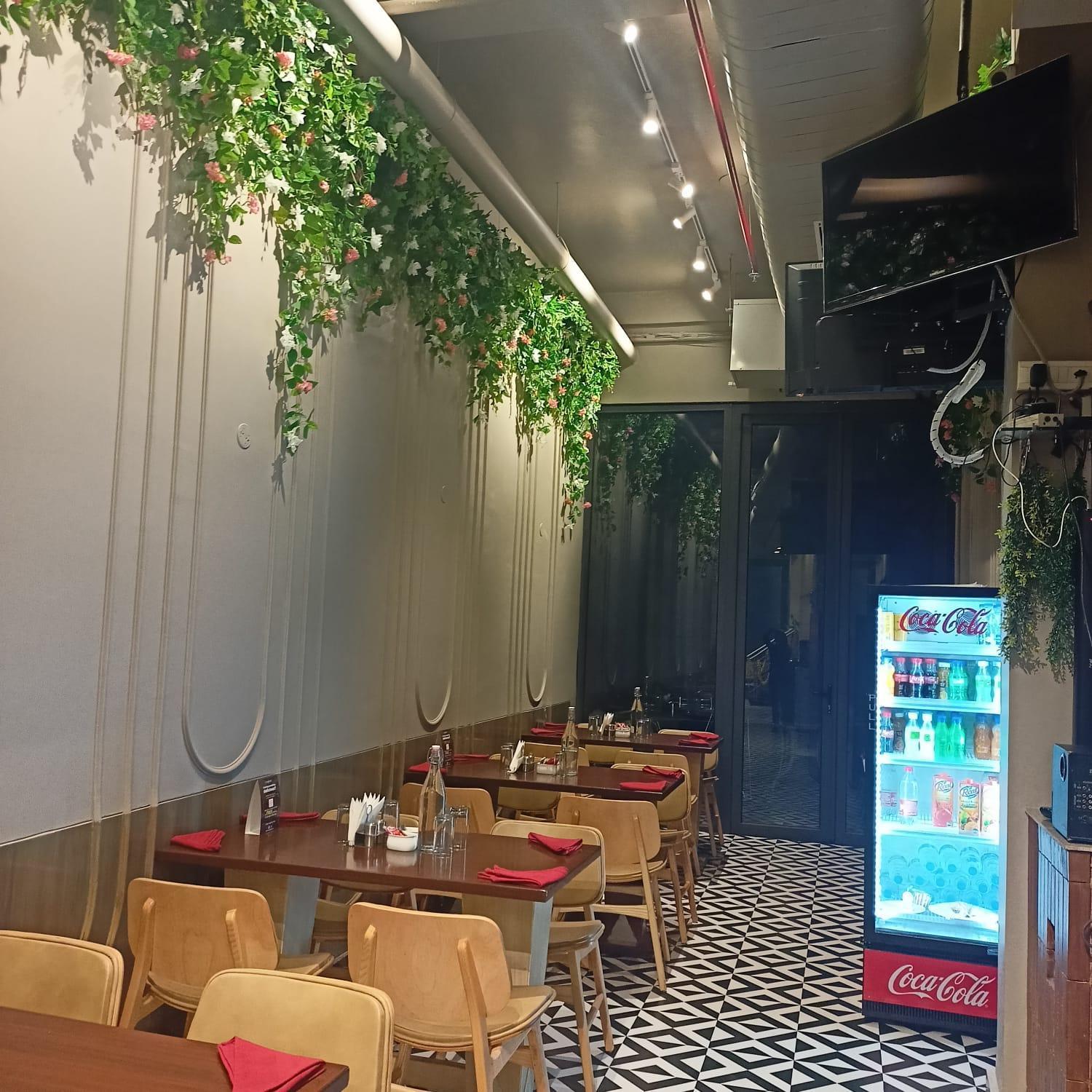 Cosy Grand, Chanakyapuri By The Cosy Hotels Nueva Delhi Exterior foto