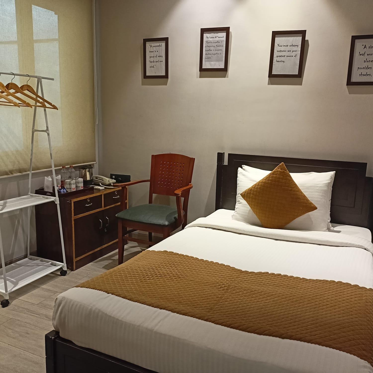 Cosy Grand, Chanakyapuri By The Cosy Hotels Nueva Delhi Exterior foto